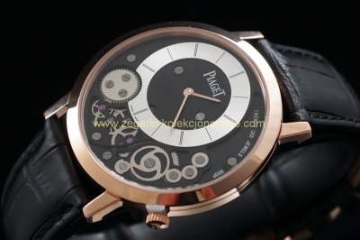 Piaget - 001