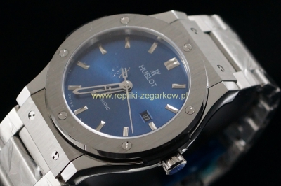 Hublot - 025 ETA
