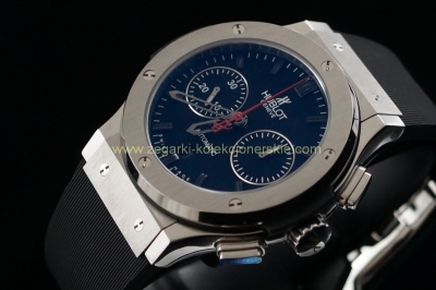 Hublot - 067 ETA